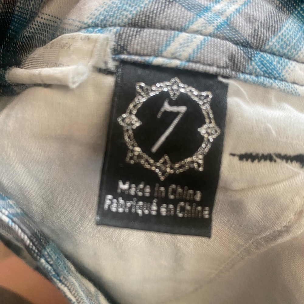 Retro Shorts - Picture 5 of 8